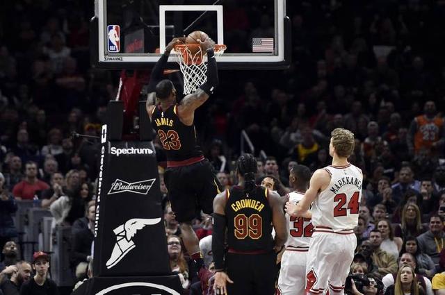 NBA热火终场绝杀凯尔特人终结对手七连胜